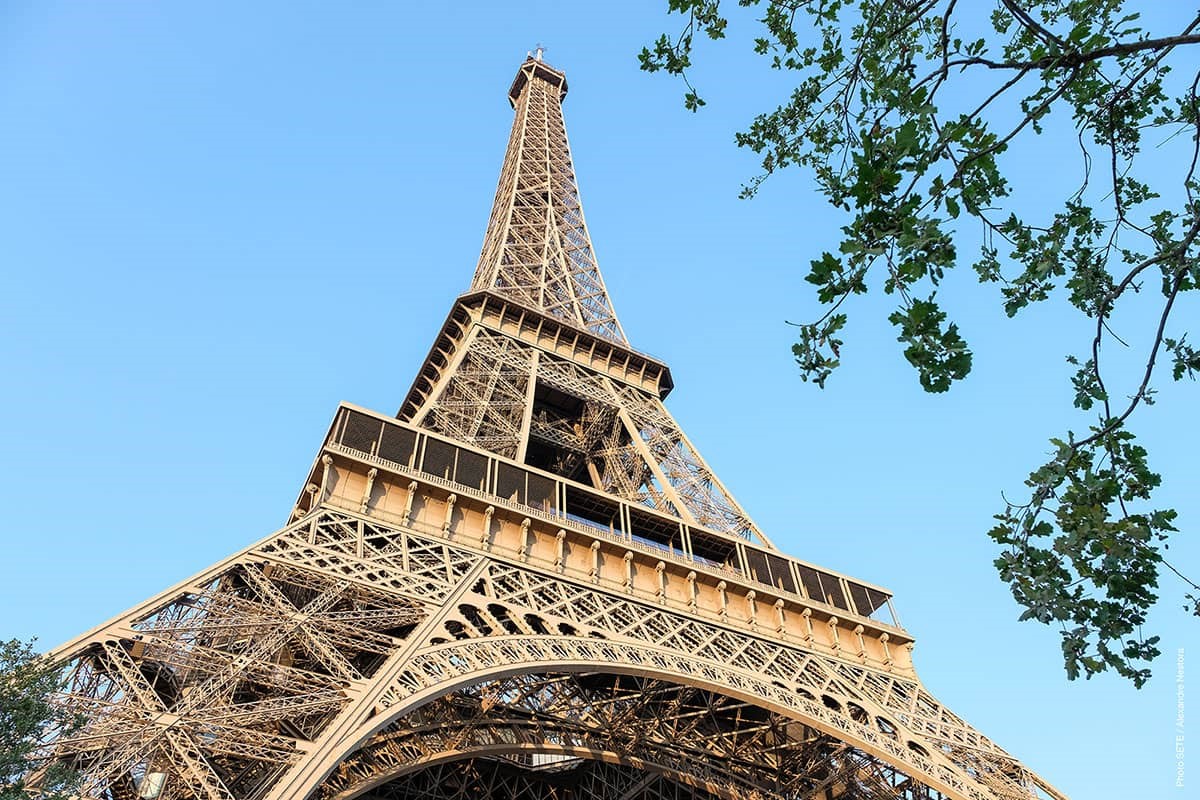 Eiffel Tower Design