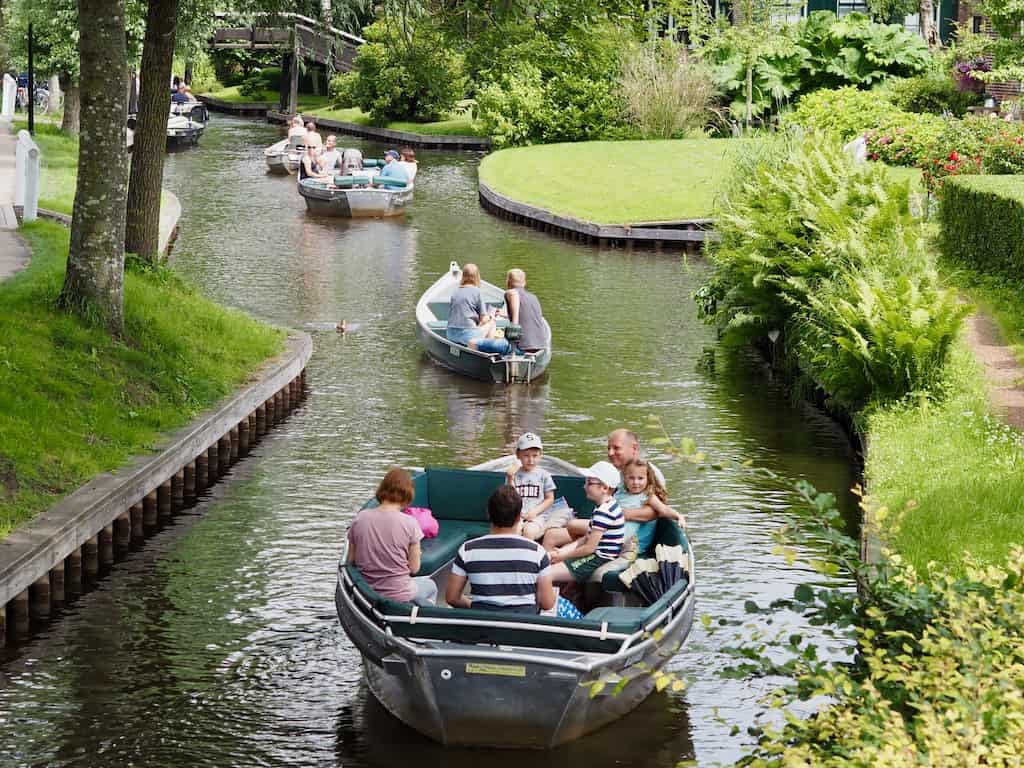 It allows you to spend your holiday among the breathtaking scenery of rivers and canals