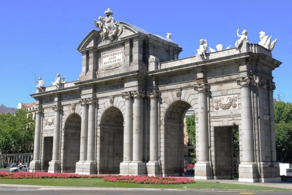 Puerta de Alcalá – One of the most beautiful places in Madrid